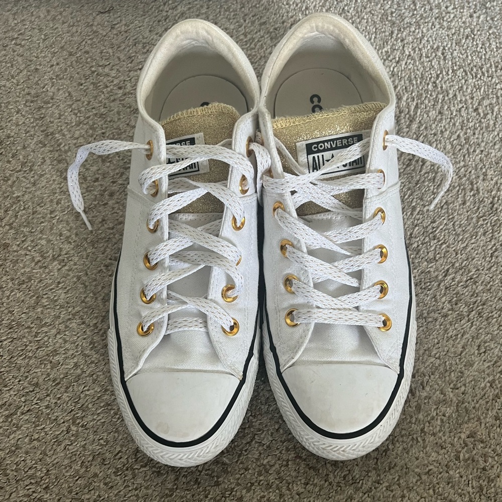 White and gold glitter converse